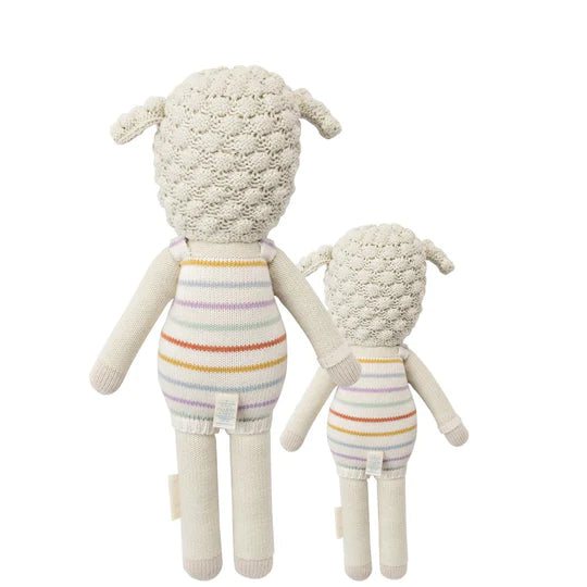 Cuddle and Kind Avery the Lamb