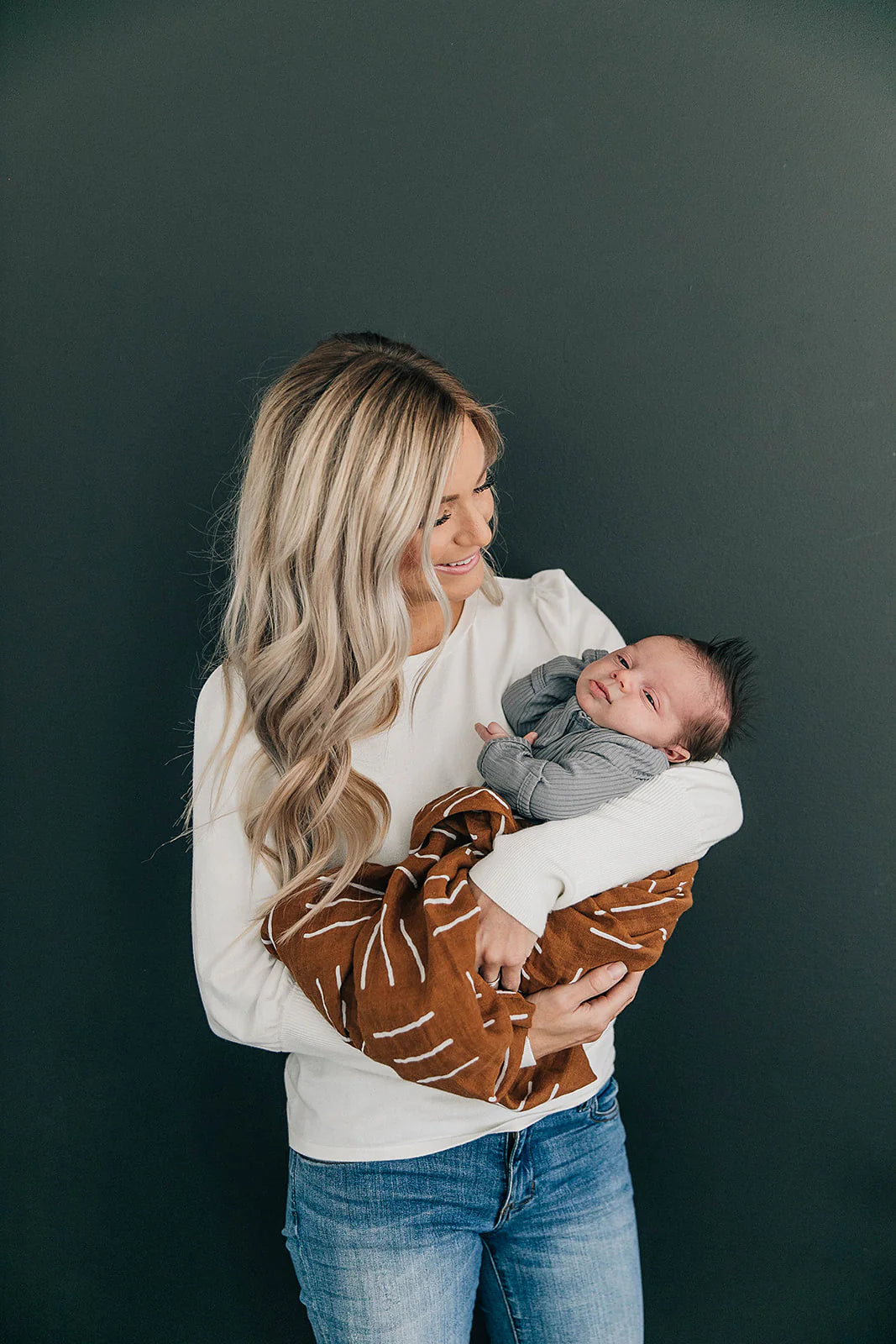 Mustad Mudcloth Muslin Swaddle Blanket