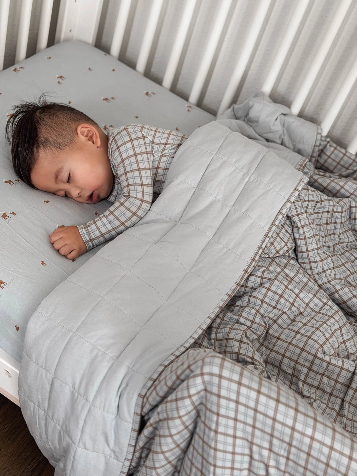 Cloud Blanket: Plaid